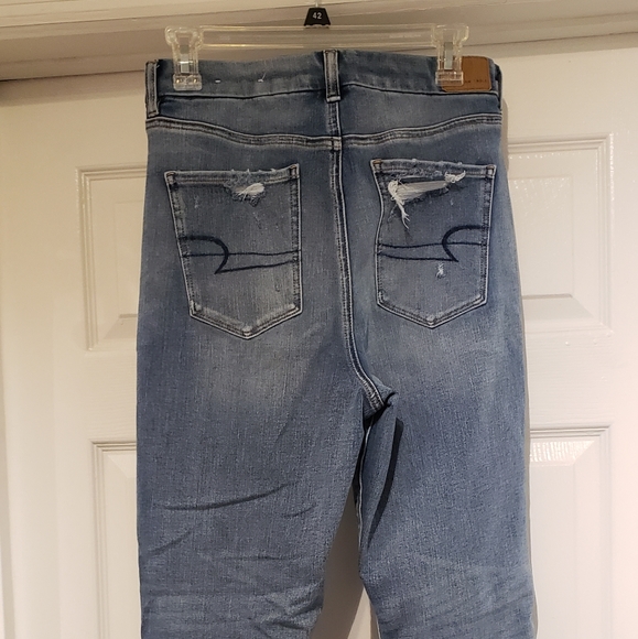 American Eagle Outfitters Blue Distressed Jeans - Picture 3 of 7